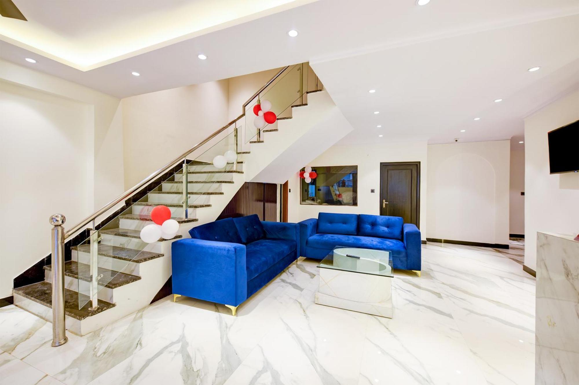 Hotel Surya Plaza Νέο Δελχί Εξωτερικό φωτογραφία