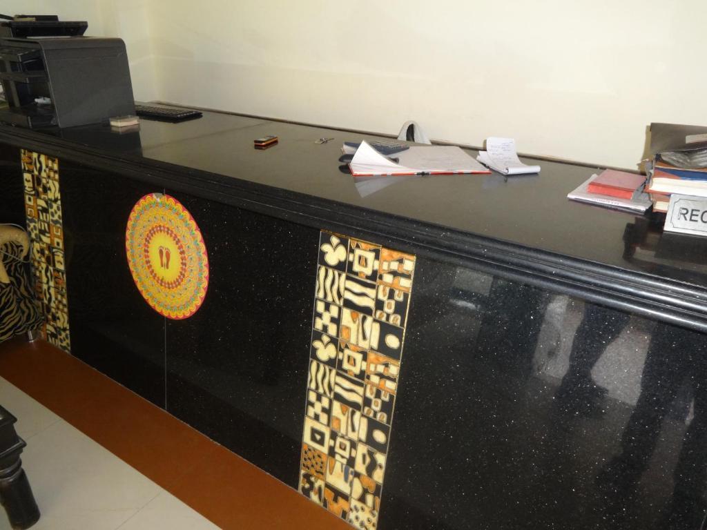 Hotel Surya Plaza Νέο Δελχί Εξωτερικό φωτογραφία